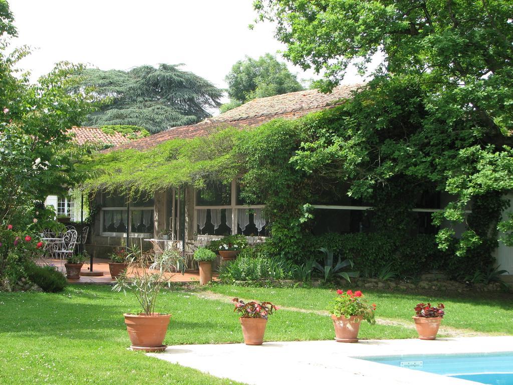 Domaine De Bassibe Bed & Breakfast Ségos Exterior foto